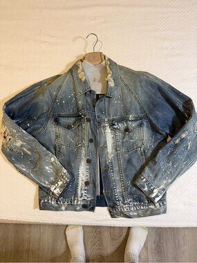 Denim Paint-Splatter Trucker Jacket - Blue